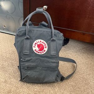 Fjallraven Kanken Mini Backpack in Charcoal with Red Logo